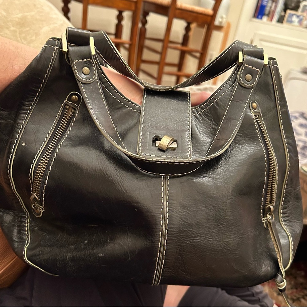 Black Shoulder Bag with Leather Material and Double Straps